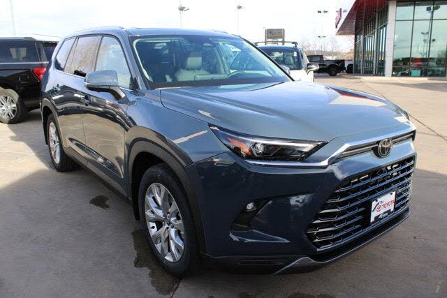 2026 Toyota Grand Highlander Hybrid Limited AWD