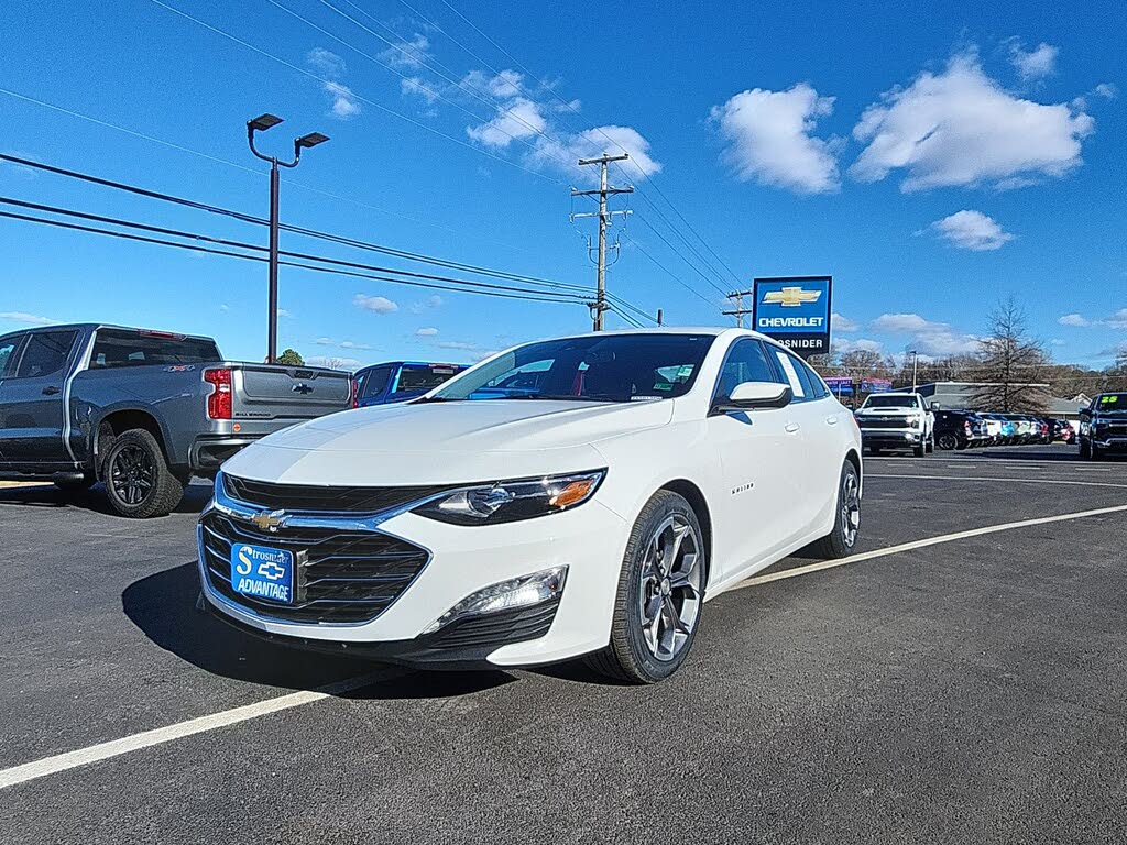 2023 Chevrolet Malibu LT with 1LT FWD