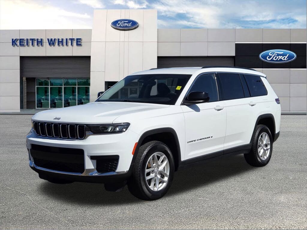 2023 Jeep Grand Cherokee L Laredo 4WD