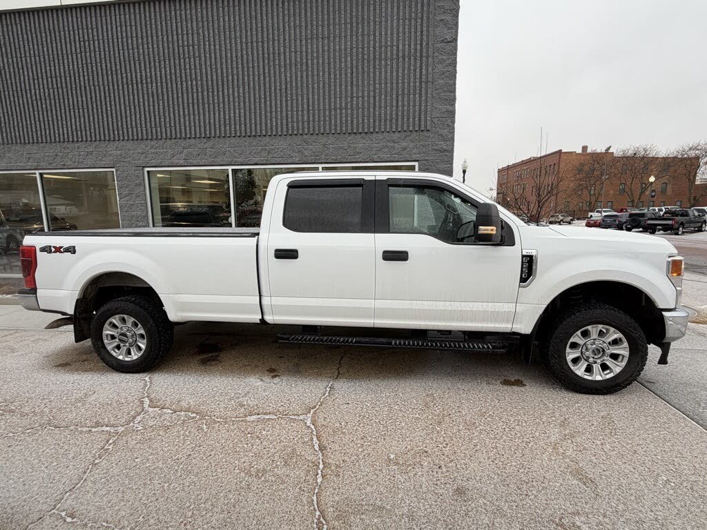 2020 Ford F-250 Super Duty XLT Crew Cab 4WD