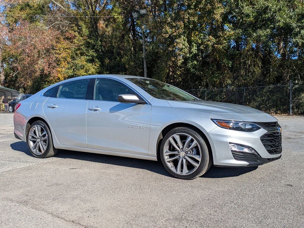 2022 Chevrolet Malibu LT FWD