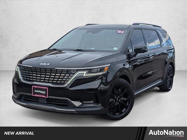 2023 Kia Carnival SX FWD