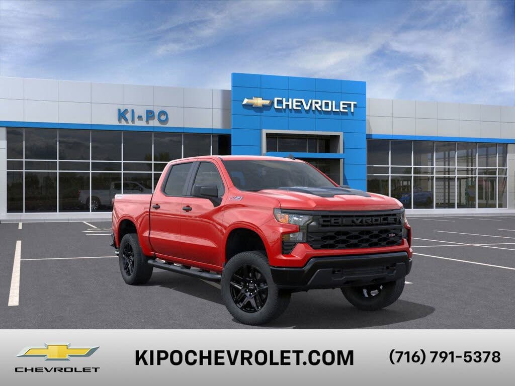 2026 Chevrolet Silverado 1500 Custom Trail Boss Crew Cab 4WD