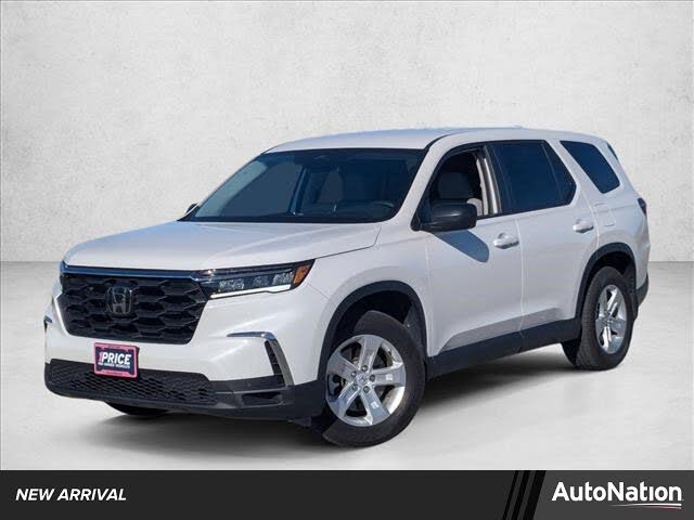 2023 Honda Pilot LX FWD