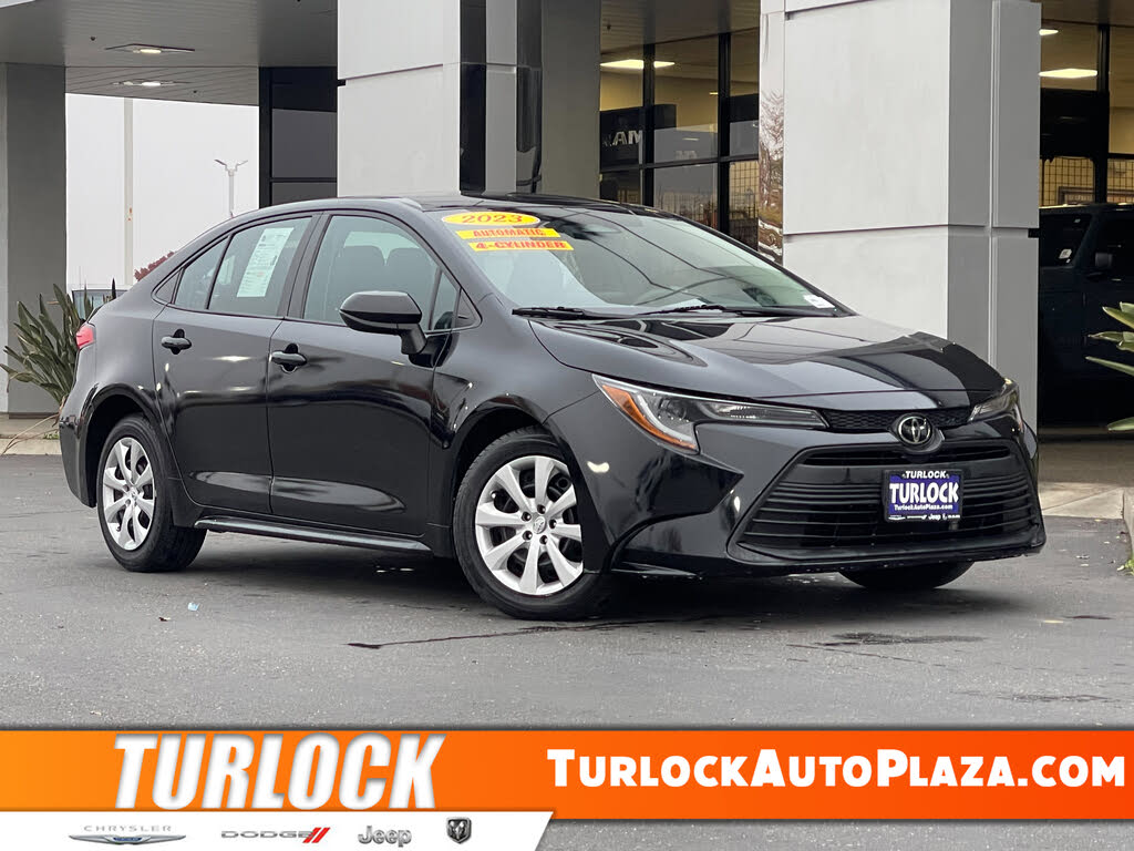 2023 Toyota Corolla LE FWD