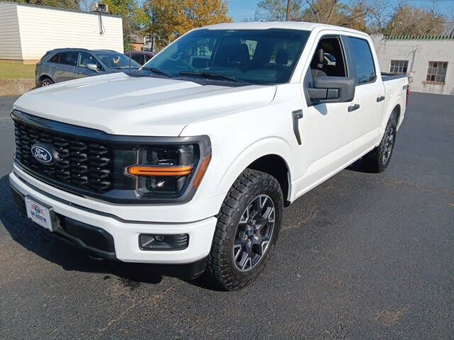 2025 Ford F-150 STX 4dr SuperCrew 4WD