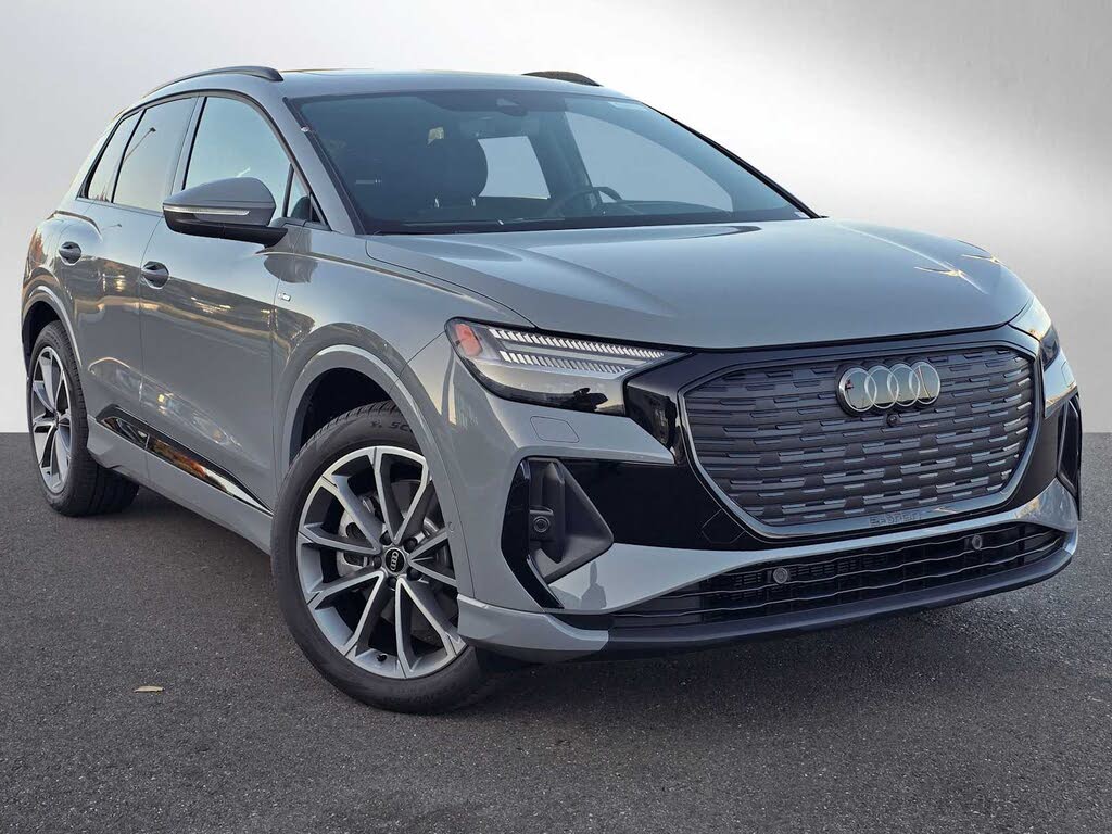 2026 Audi Q4 e-tron quattro Premium Plus 55