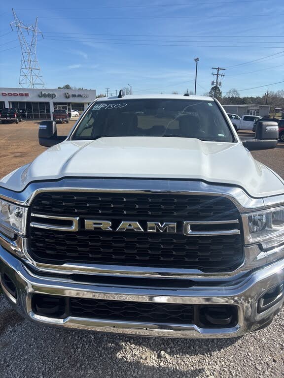 2024 RAM 2500 Big Horn Crew Cab 4WD