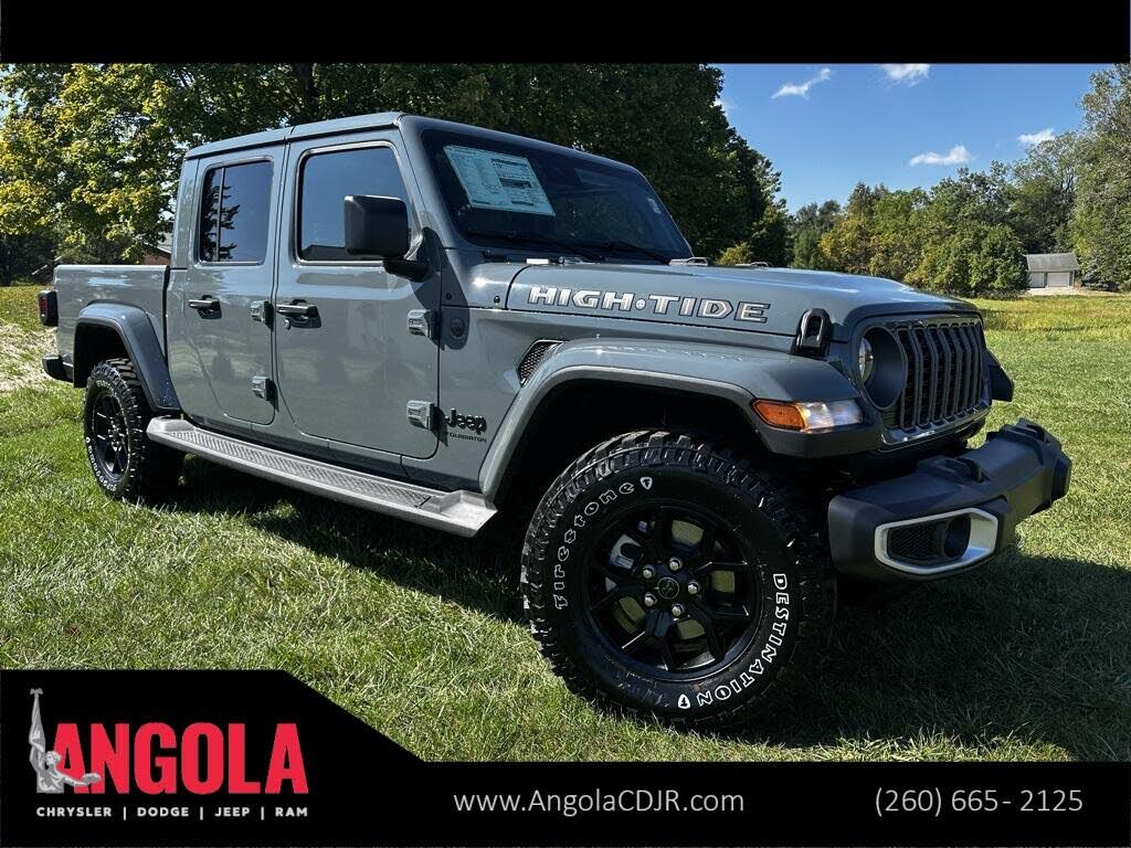 2025 Jeep Gladiator High Tide Crew Cab 4WD