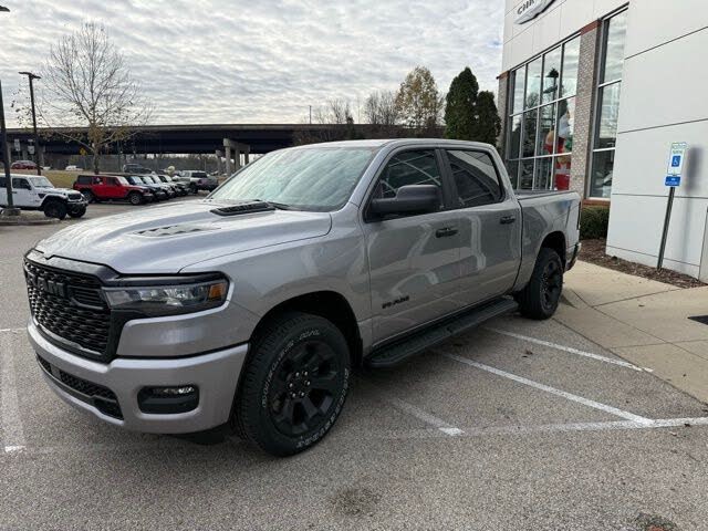 2025 RAM 1500 Tradesman Crew Cab 4WD