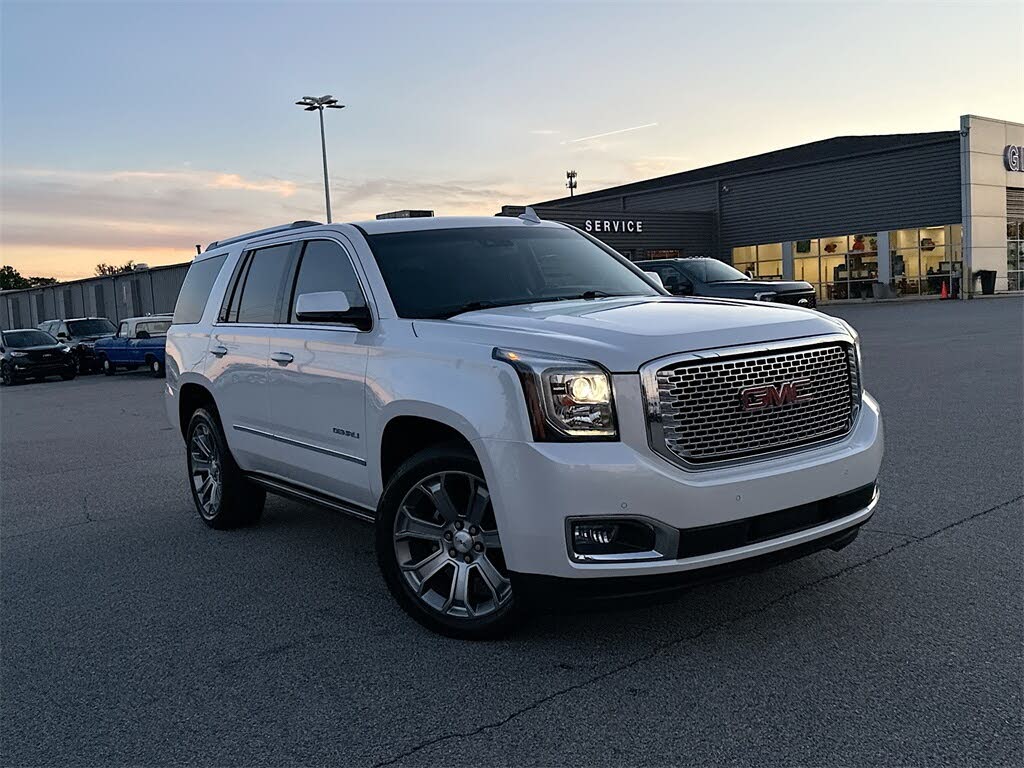 2017 GMC Yukon Denali 4WD