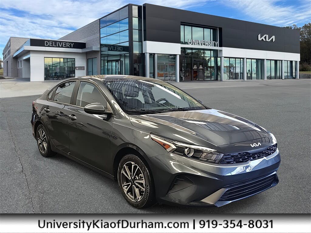 2022 Kia Forte LXS FWD