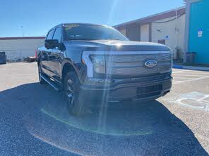 Ford F-150 Lightning Lariat SuperCrew AWD