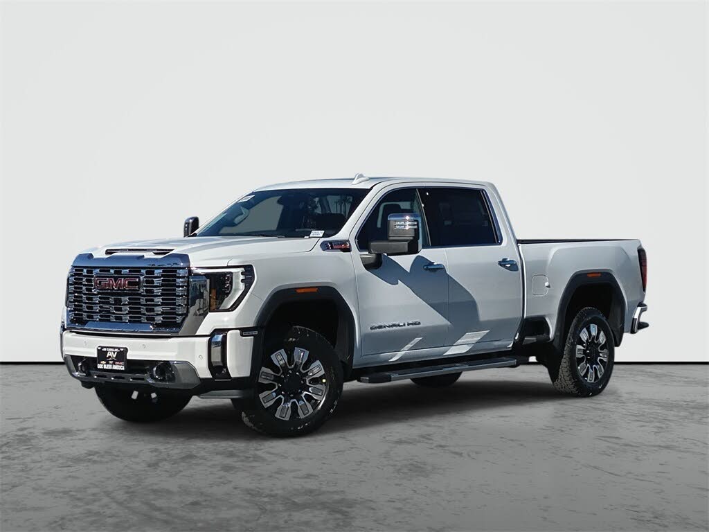 2026 GMC Sierra 2500HD Denali Crew Cab 4WD
