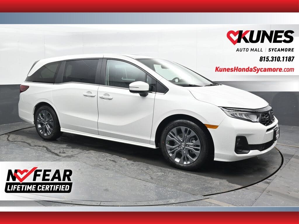 2026 Honda Odyssey Touring FWD