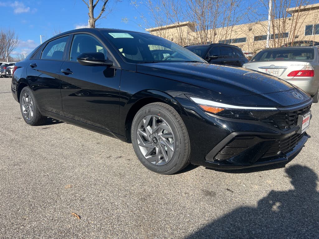2026 Hyundai Elantra Hybrid Blue FWD