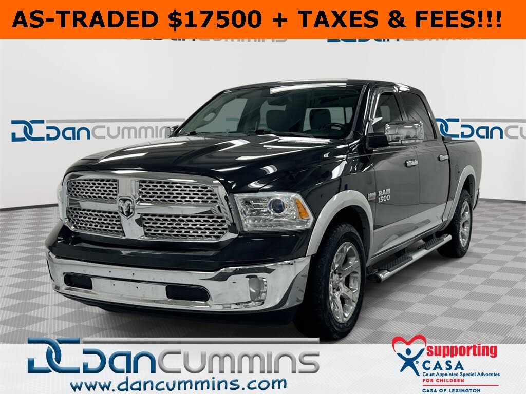 2017 RAM 1500 Laramie Crew Cab 4WD
