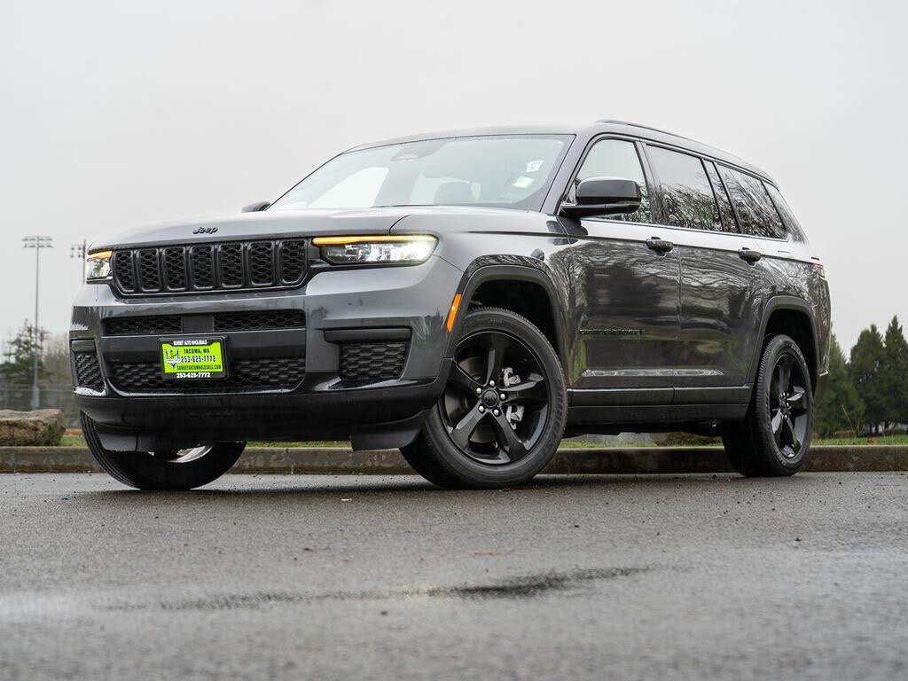 2023 Jeep Grand Cherokee L Altitude 4WD