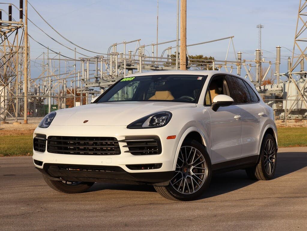 2023 Porsche Cayenne Platinum Edition AWD