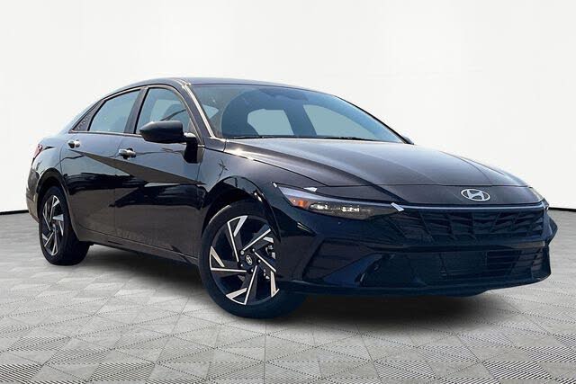 2025 Hyundai Elantra SEL Sport FWD