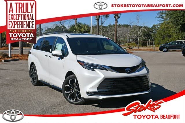2025 Toyota Sienna Platinum 7-Passenger FWD