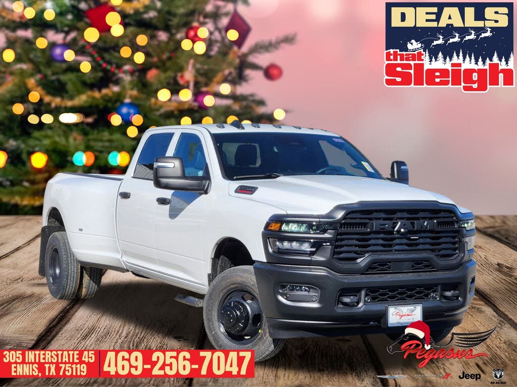 2026 RAM 3500 Tradesman Crew Cab LB DRW 4WD