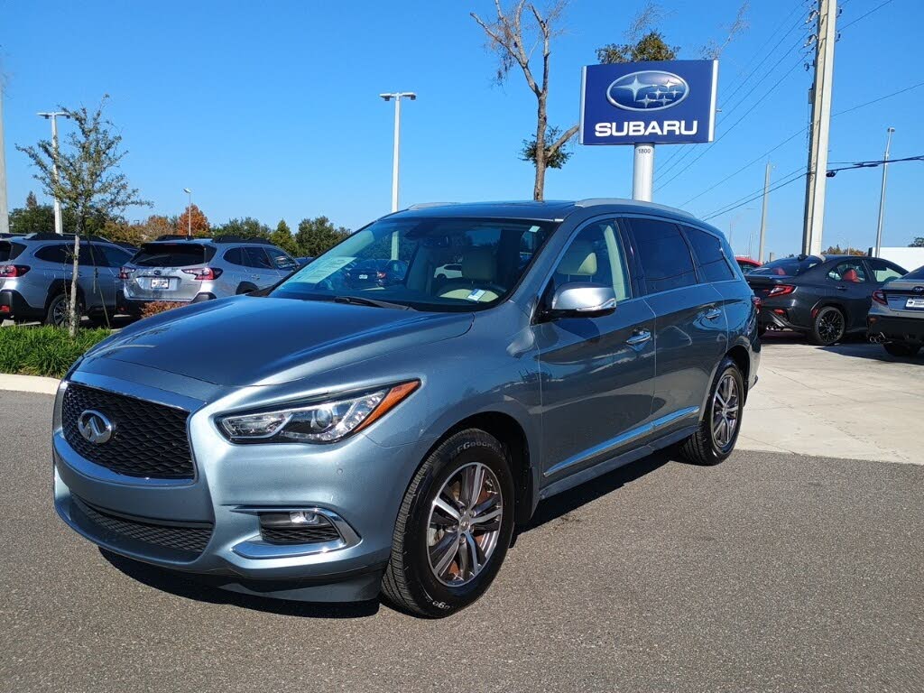 2017 INFINITI QX60 FWD
