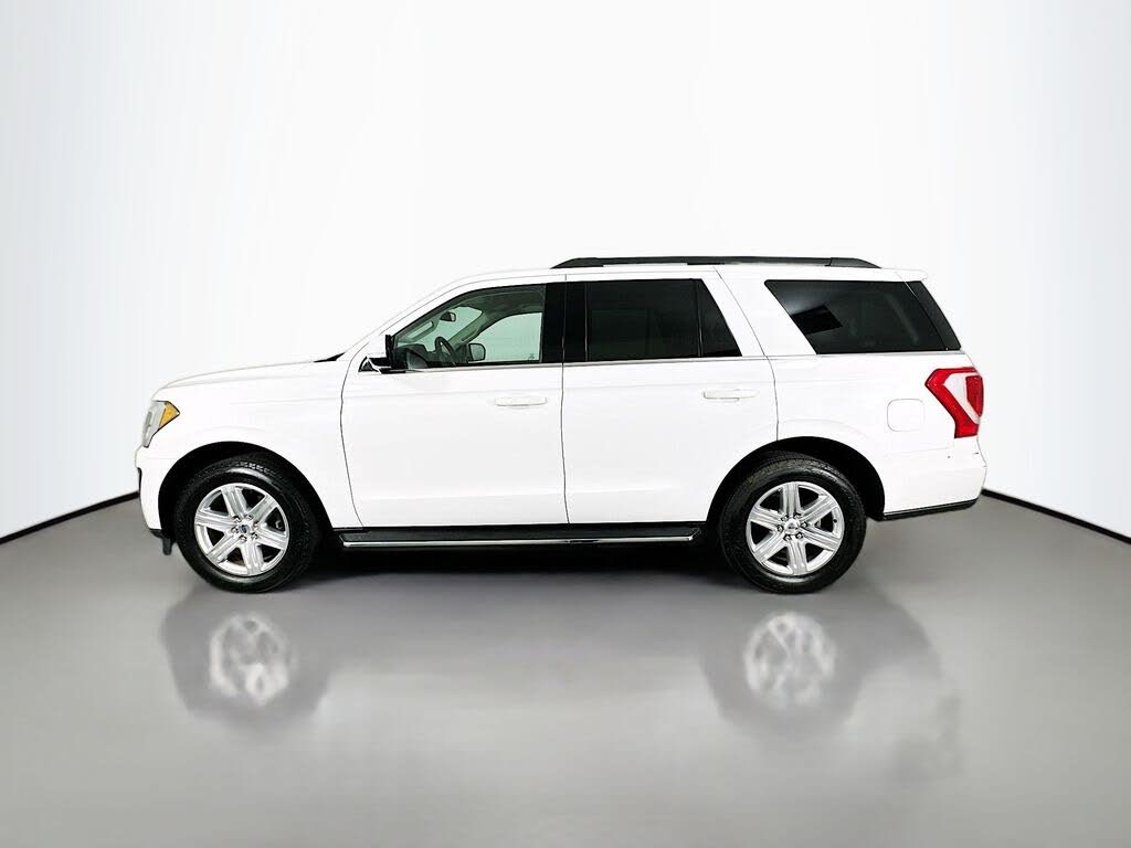 2020 Ford Expedition XLT RWD