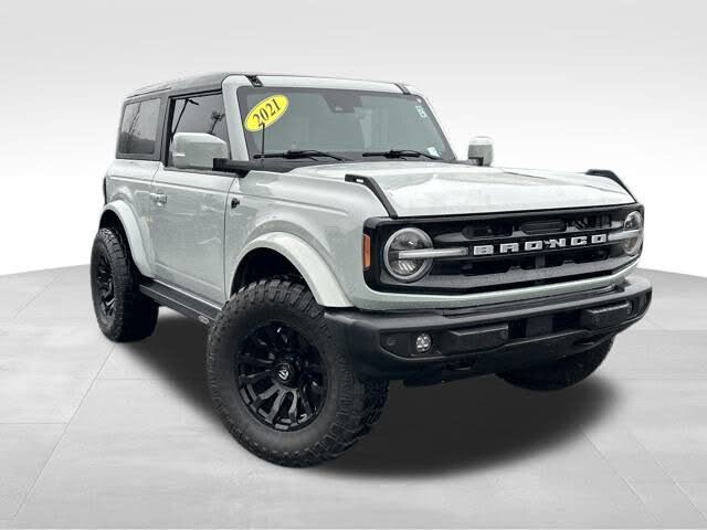 2021 Ford Bronco Outer Banks 2-Door 4WD