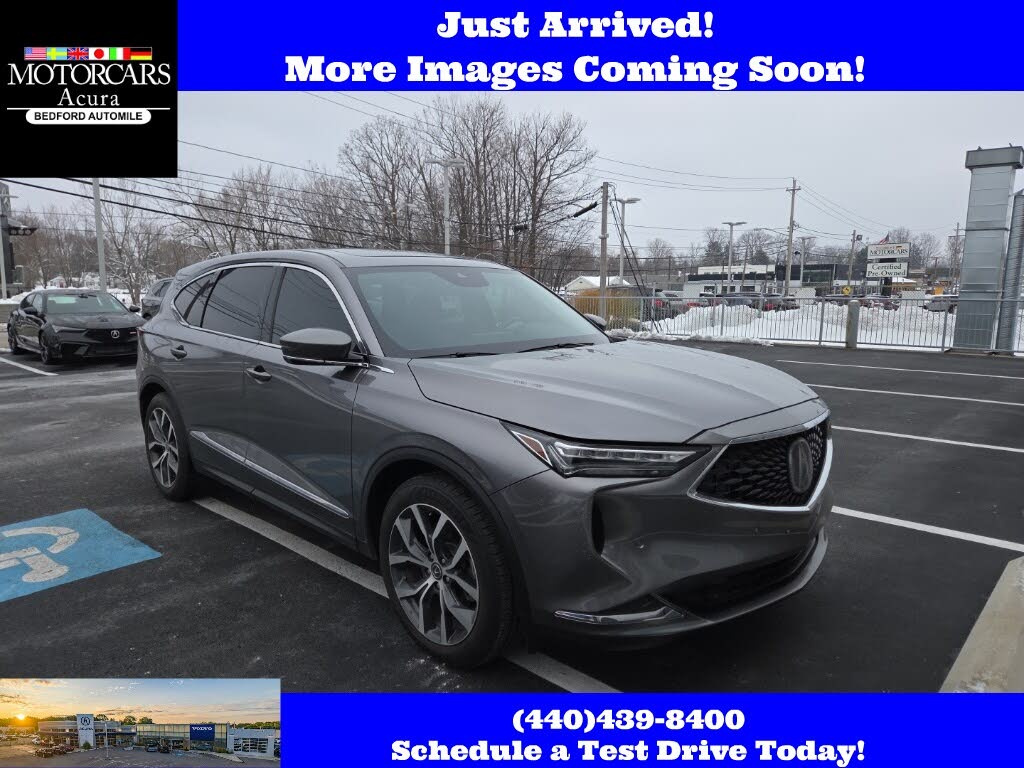 2022 Acura MDX SH-AWD with Technology Package