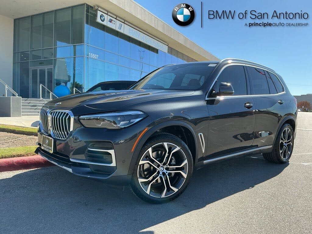 2023 BMW X5 xDrive40i AWD