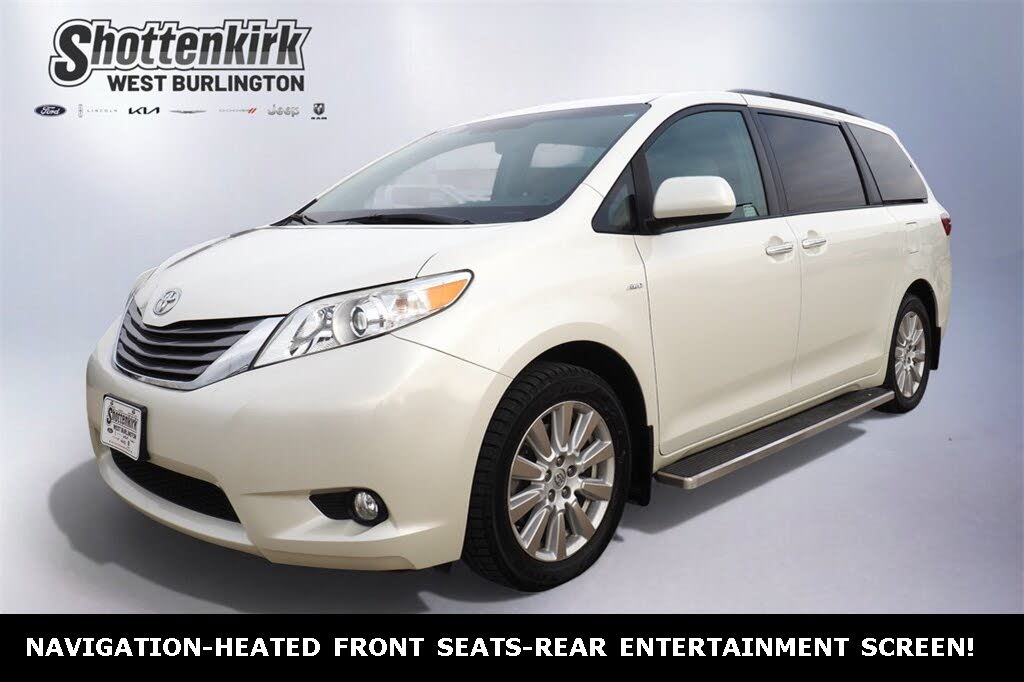 2017 Toyota Sienna XLE Premium 7-Passenger AWD