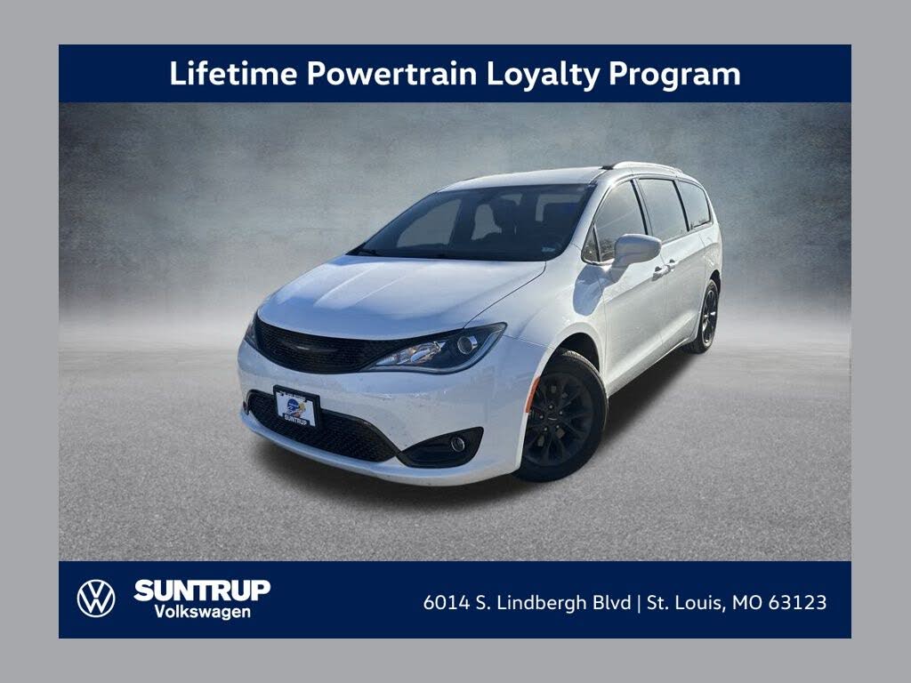 2018 Chrysler Pacifica Touring L Plus FWD