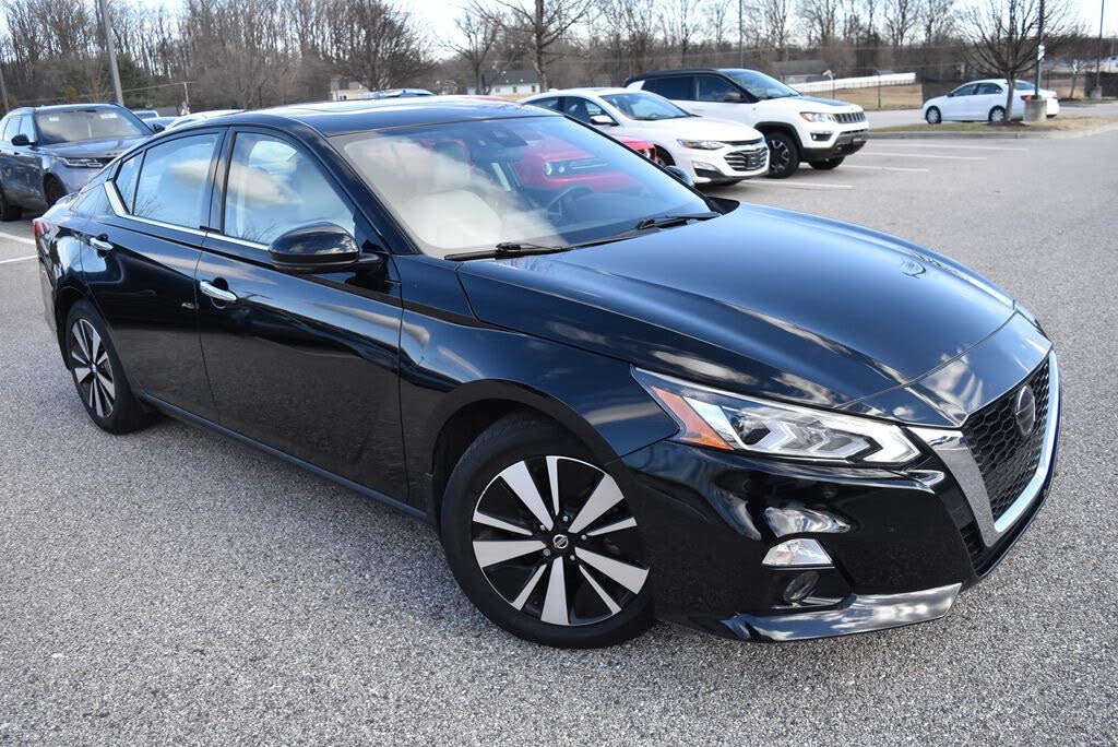 2022 Nissan Altima 2.5 SL FWD