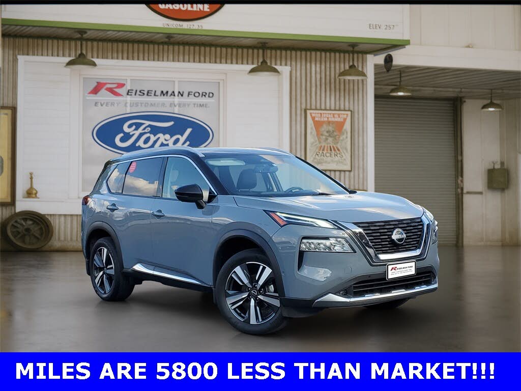 2022 Nissan Rogue Platinum AWD