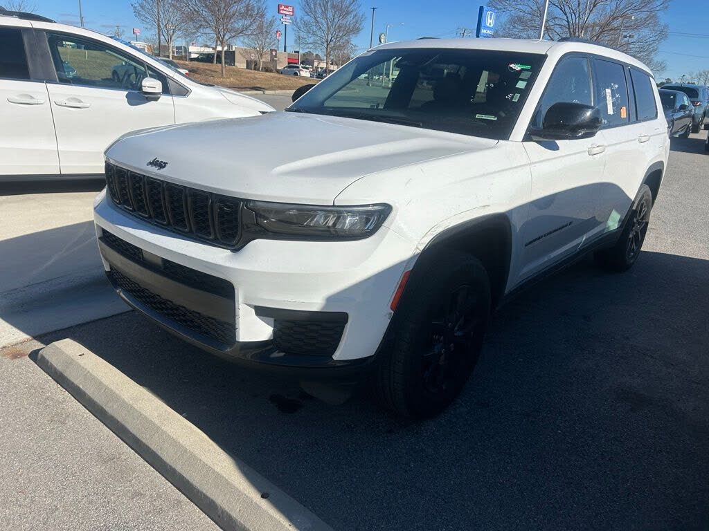 2024 Jeep Grand Cherokee L Altitude 4WD