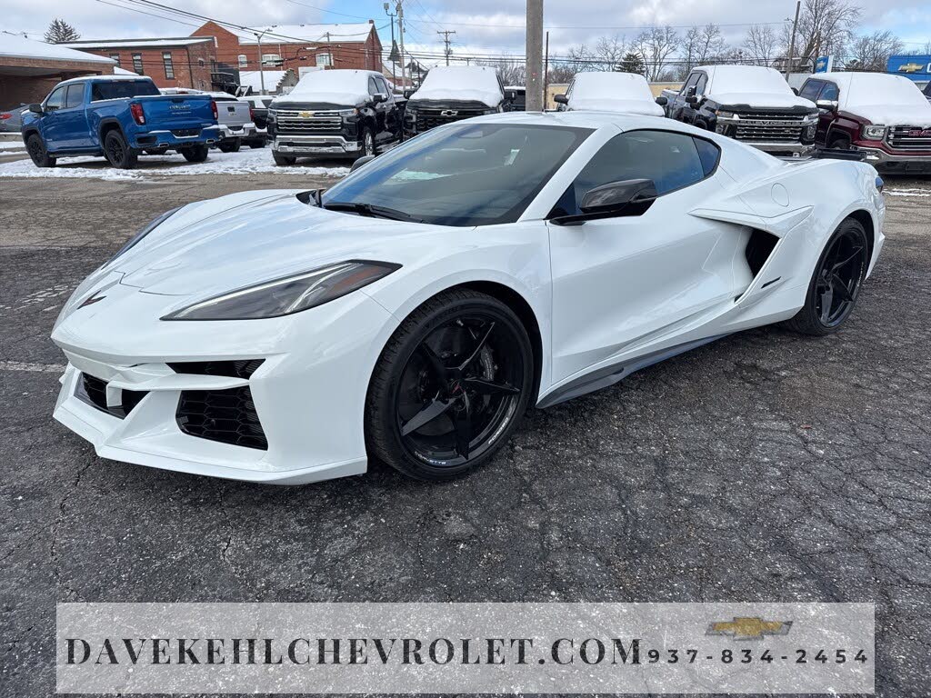2025 Chevrolet Corvette E-Ray Coupe AWD with 1LZ