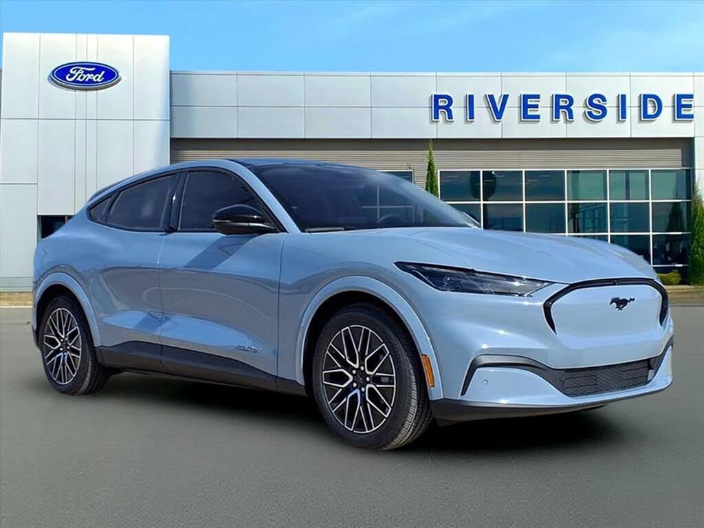 2025 Ford Mustang Mach-E Premium RWD