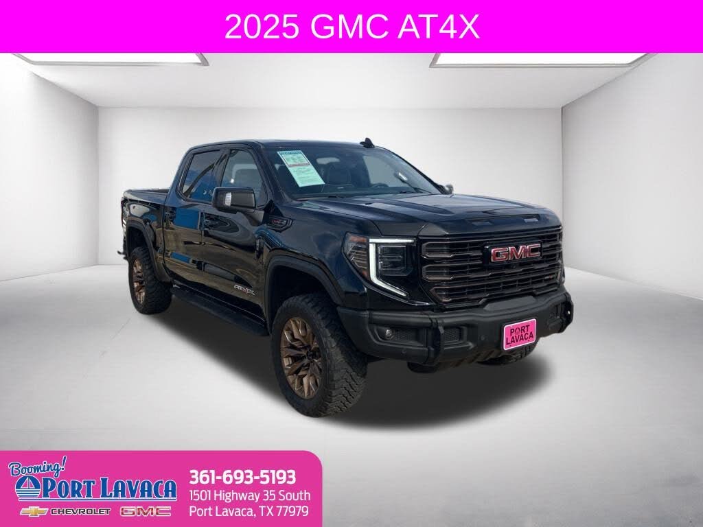 2025 GMC Sierra 1500 AT4X Crew Cab 4WD