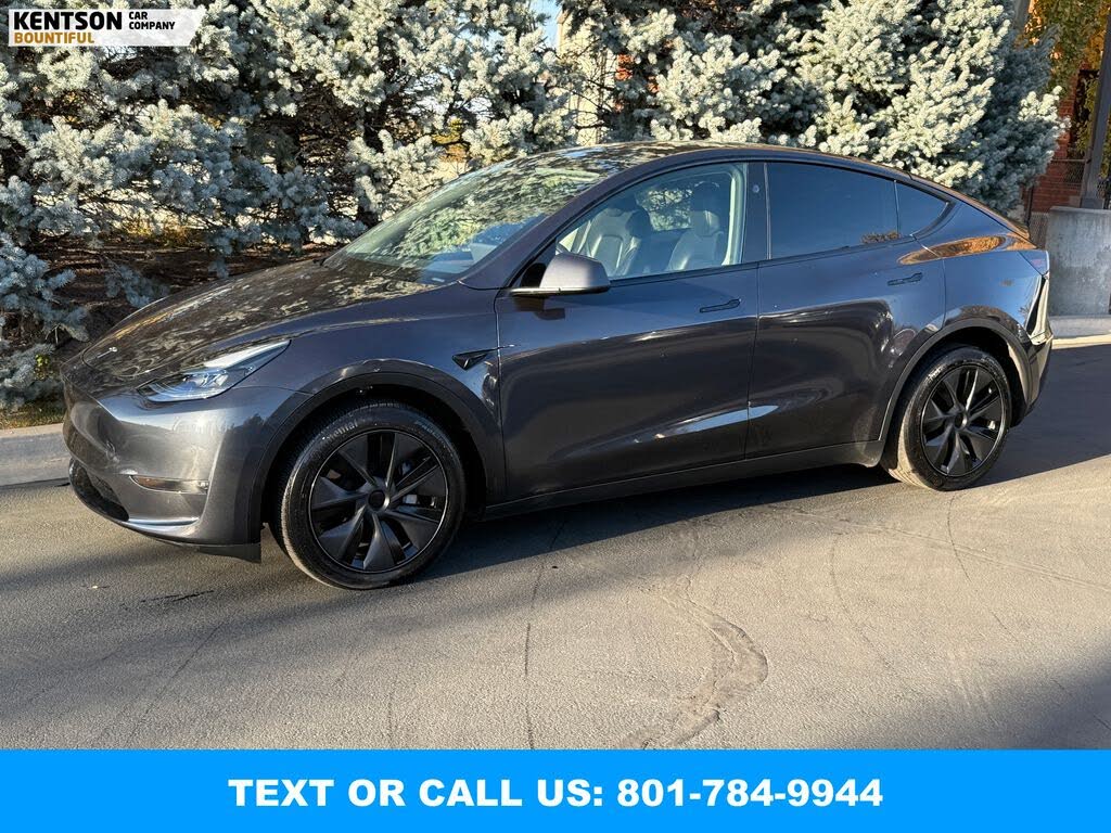 2025 Tesla Model Y Long Range AWD