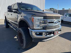 Ford F-250 Super Duty Lariat Crew Cab 4WD