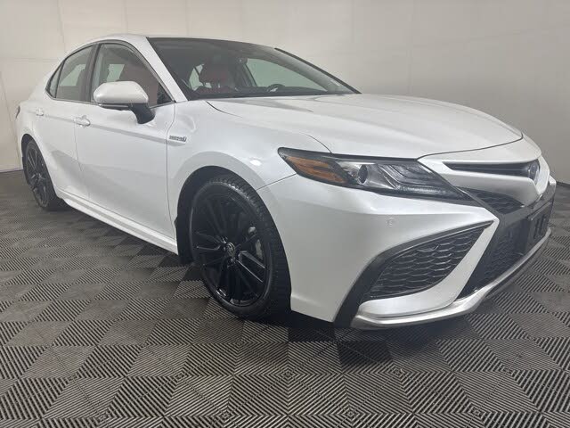 2021 Toyota Camry Hybrid XSE FWD