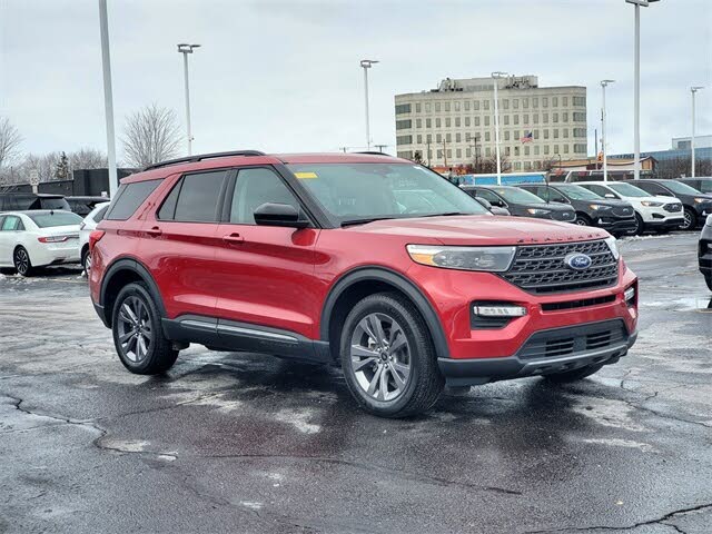 2022 Ford Explorer XLT AWD
