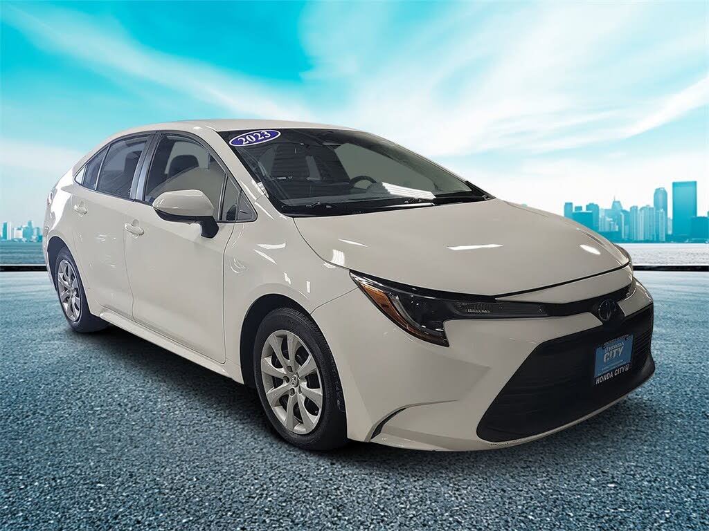 2023 Toyota Corolla LE FWD