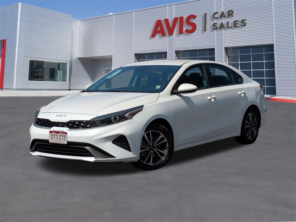 2024 Kia Forte LXS FWD