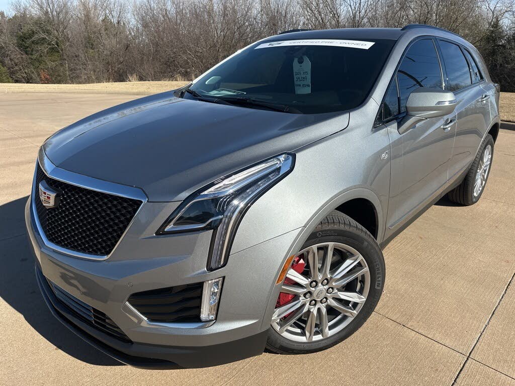 2025 Cadillac XT5 Sport AWD