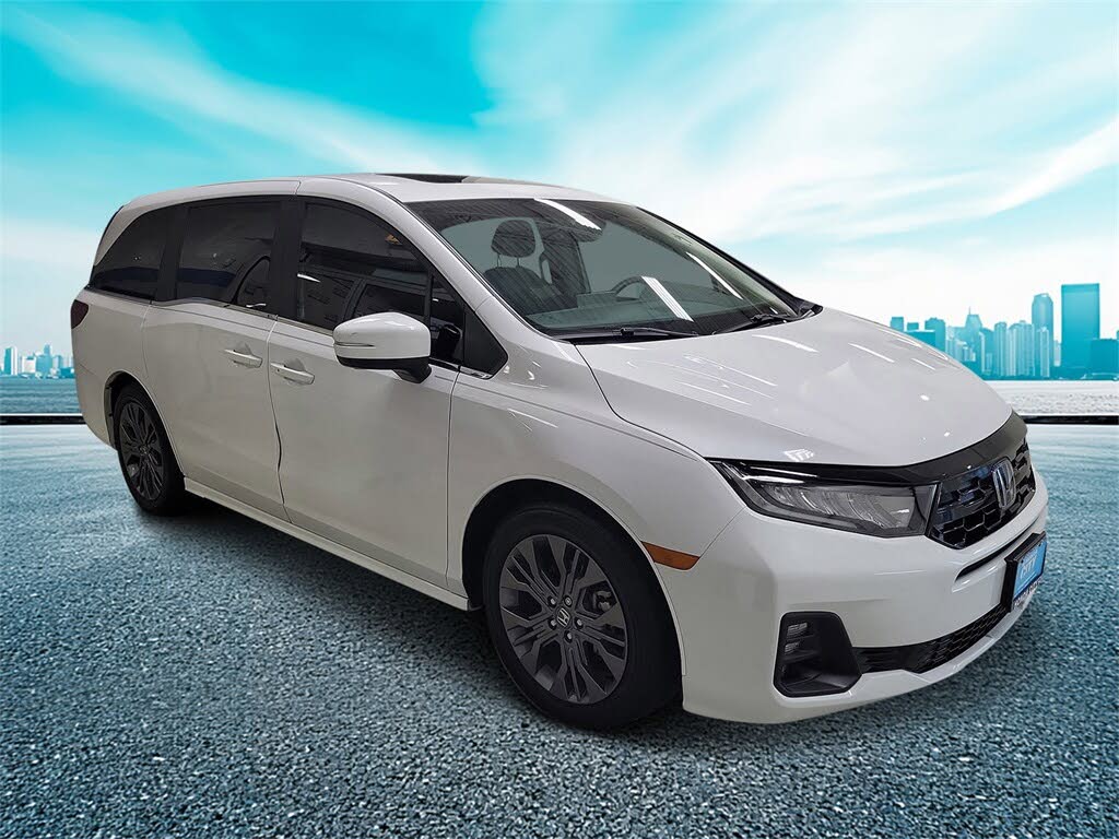 2025 Honda Odyssey Touring FWD