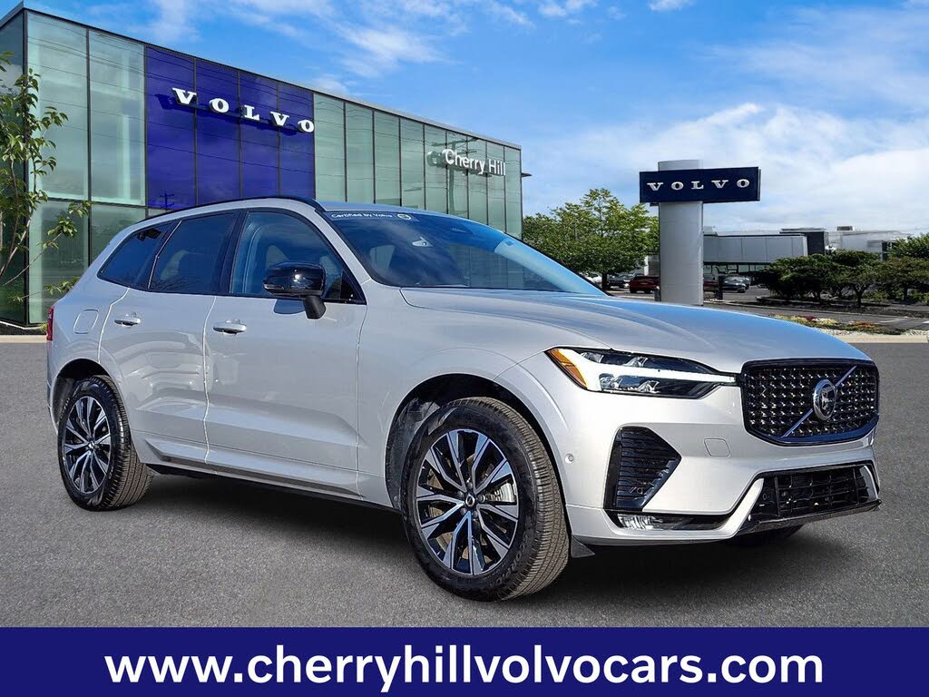 2025 Volvo XC60 B5 Plus Dark Theme AWD