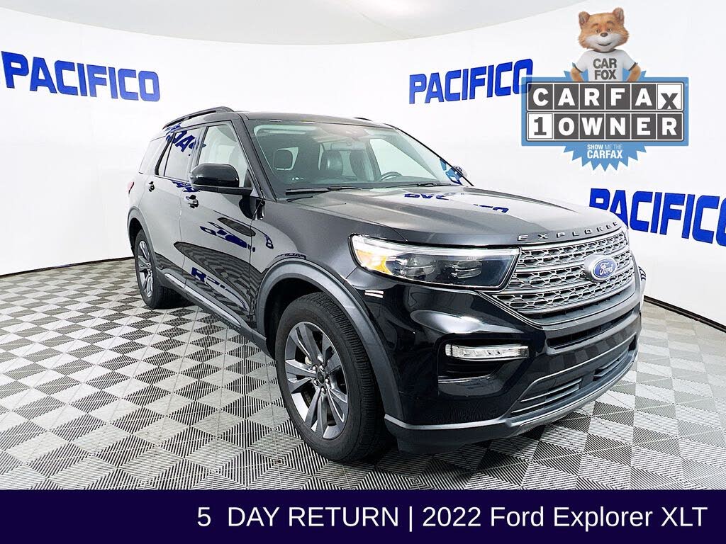 2022 Ford Explorer XLT AWD