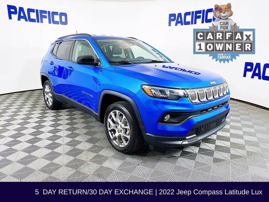 2022 Jeep Compass Latitude Lux 4WD